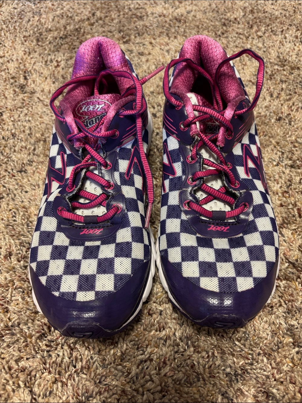 Womens Zoot Solana 2 Cushioned Running Shoes Size 8 Purple White